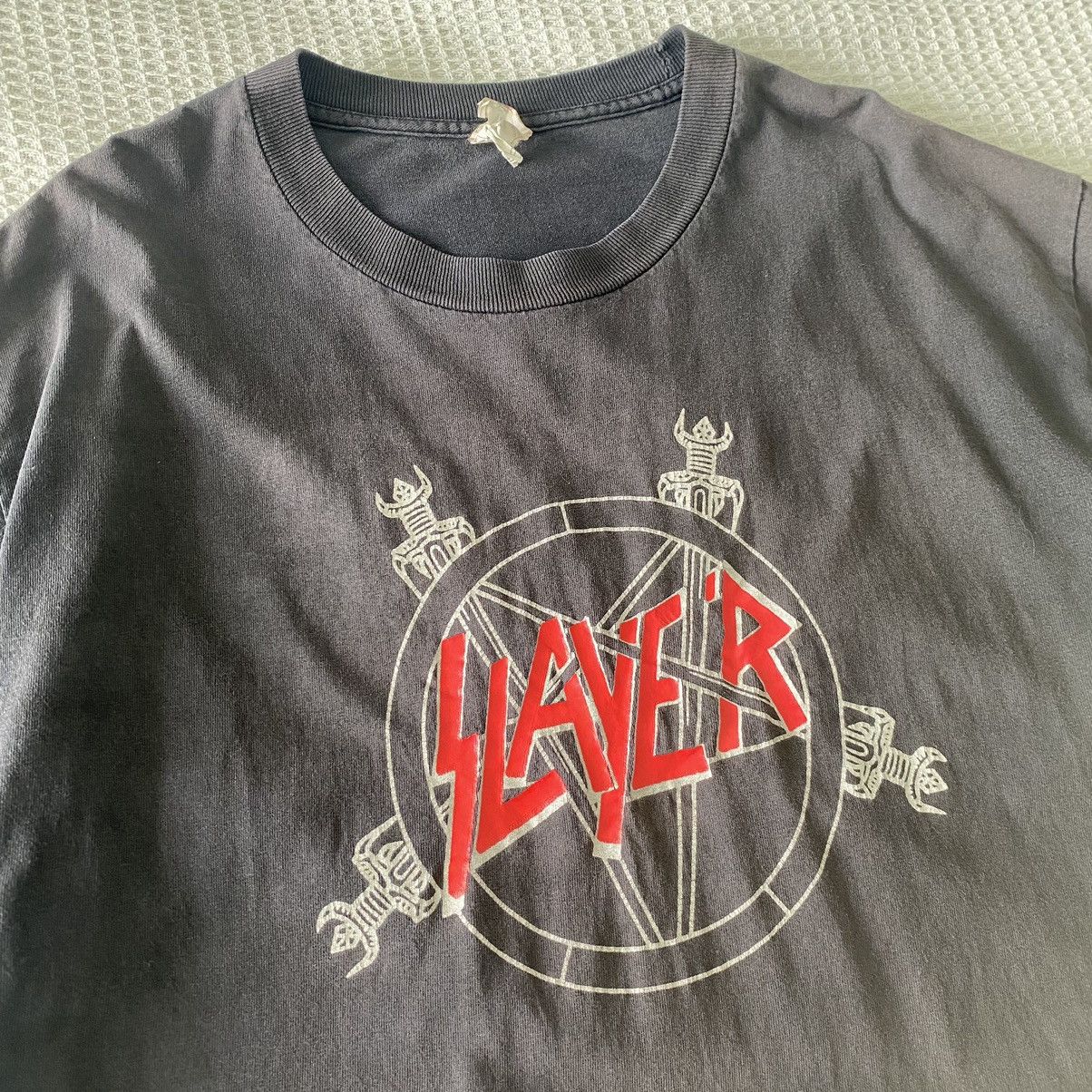 Band Tees Thrashed Faded Vintage Y2K Slayer Metal Band ERD GRUNGE TEE Size US L / EU 52-54 / 3 - 2 Thumbnail