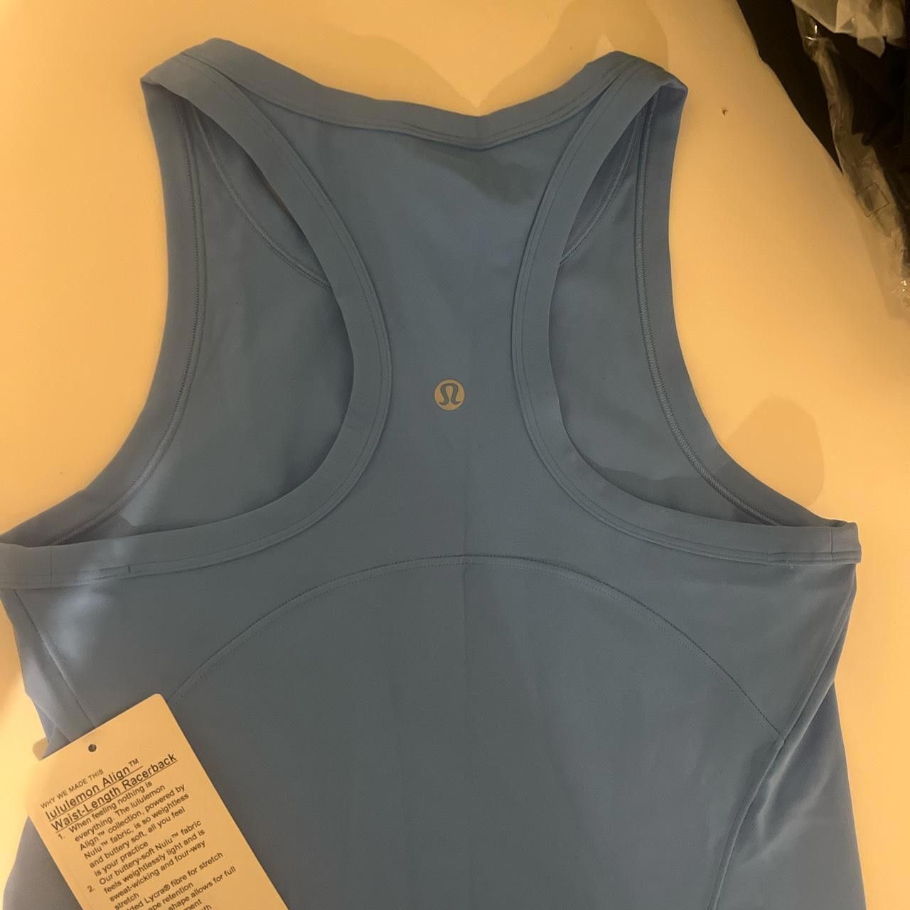 Designer Lululemon Align Waist Length Racerback Size M / US 6-8 / IT 42-44 - 3 Thumbnail