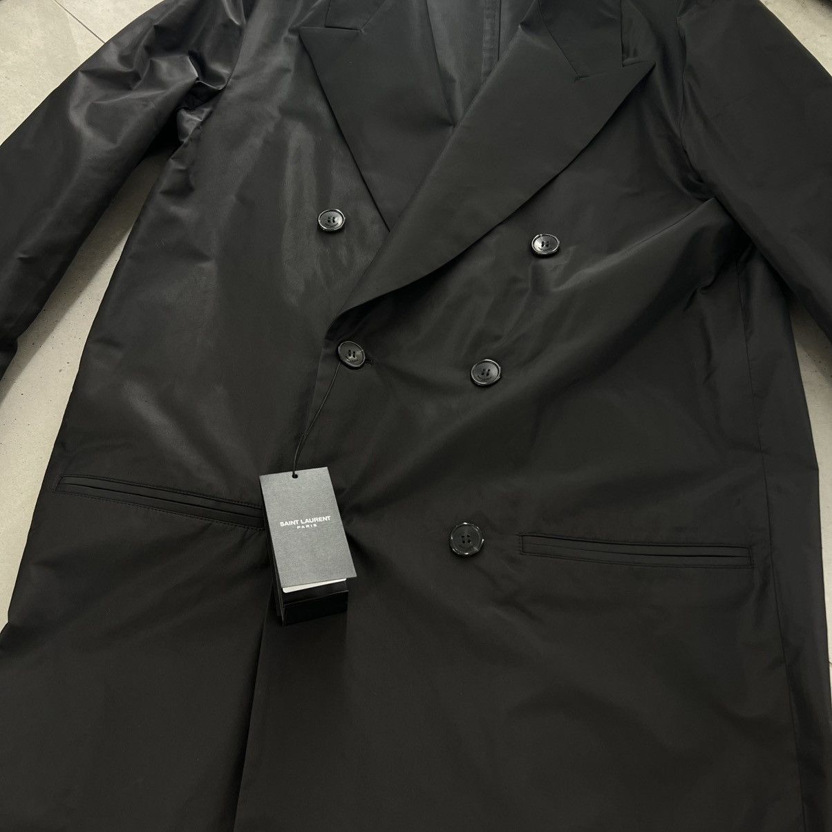 Saint Laurent Paris Saint Laurent Double Breasted Oversized Coat in Medium Size US M / EU 48-50 / 2 - 3 Thumbnail