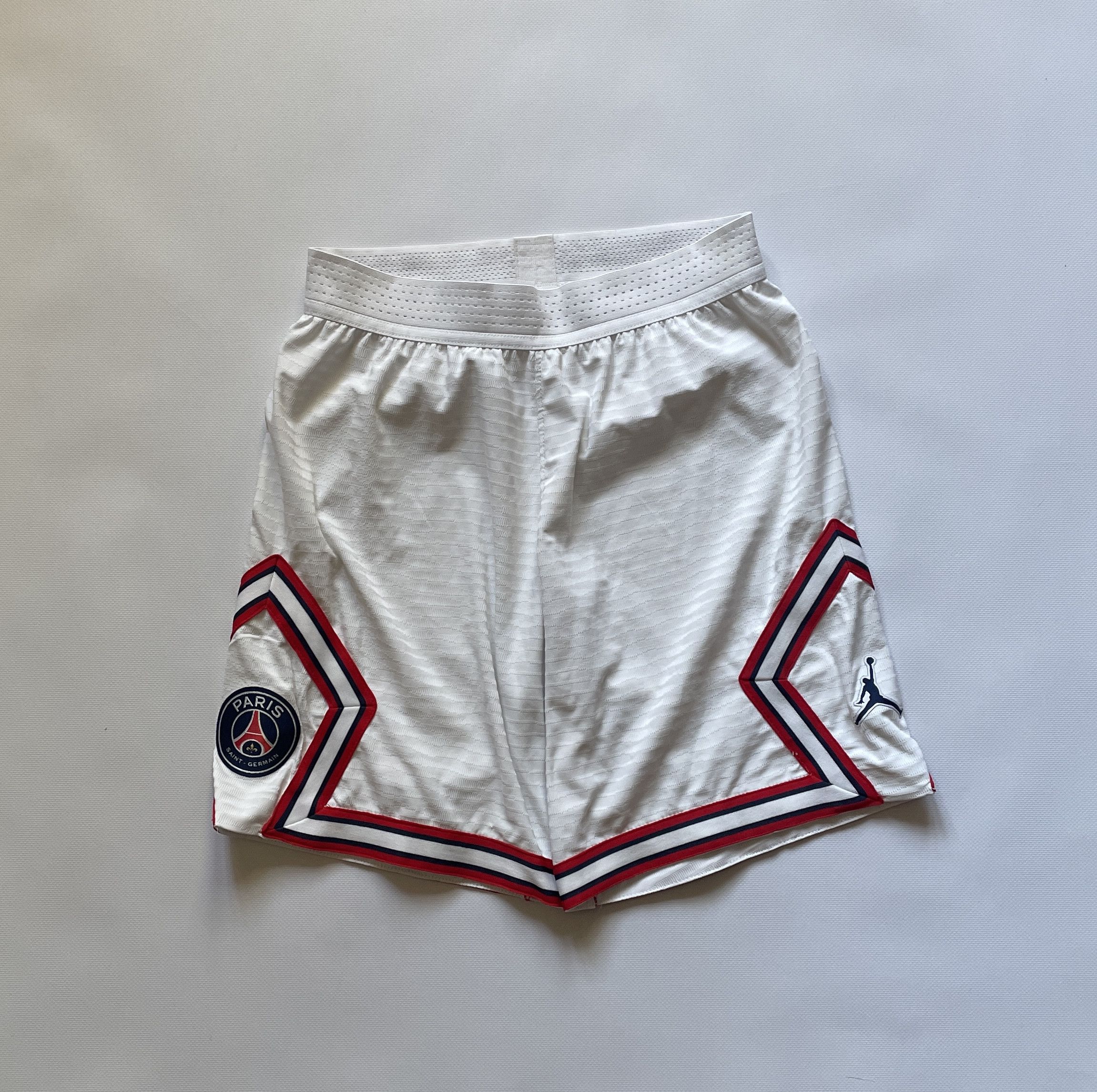 Nike Nike Air Jordan PSG Paris Saint-Germain Soccer Shorts VAPOR Size US 30 / EU 46 - 1 Thumbnail