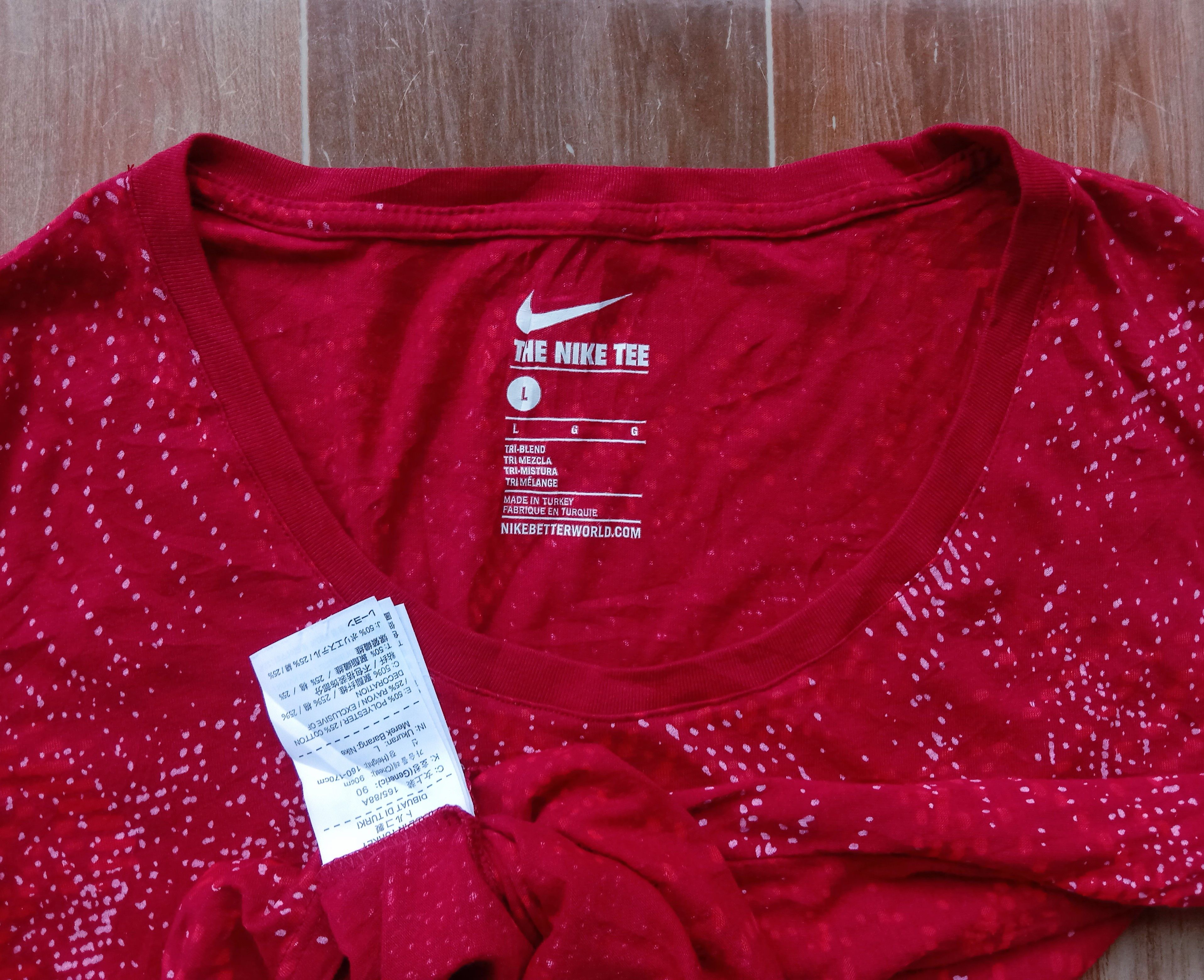 Nike Nike Tee Low Collar Size L / US 10 / IT 46 - 2 Thumbnail