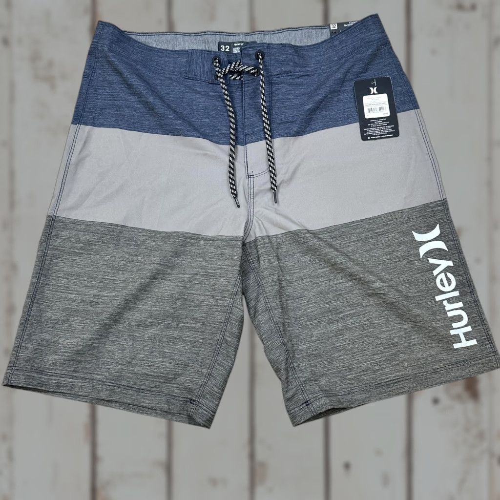 Hurley Hurley Board Shorts Mens 32 Blue Gray Colorblock 4-Way Stretch Reflective NWT Shorts Bottom Colorblock Multicolor Surf Beach Men 32 Mens Size US 32 / EU 48 - 1 Thumbnail