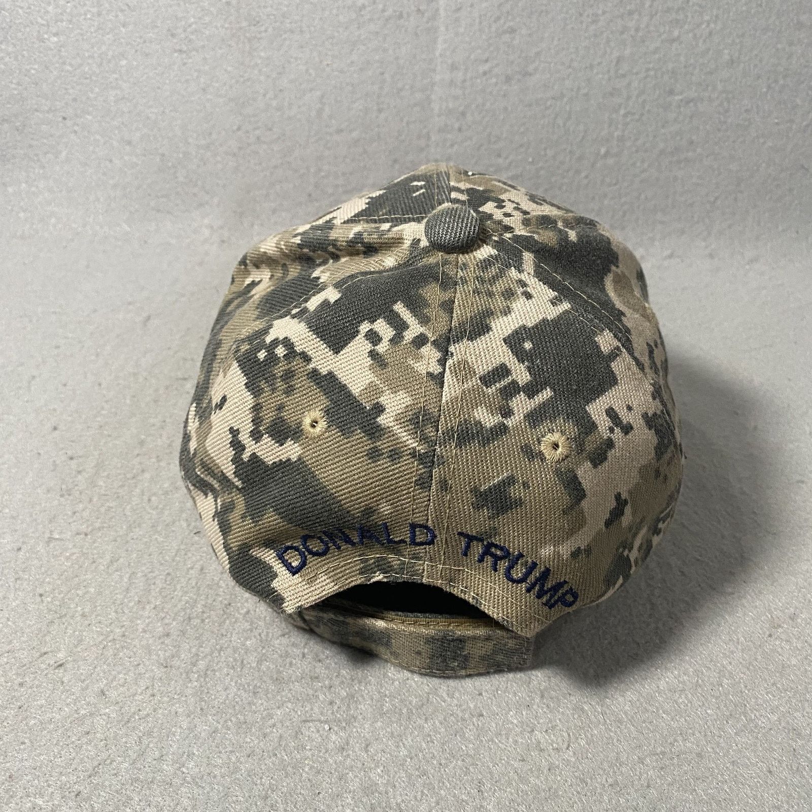 Other Donald Trump 2020 Maga Hat Cap Camo Camouflage USA Flag Size ONE SIZE - 3 Thumbnail