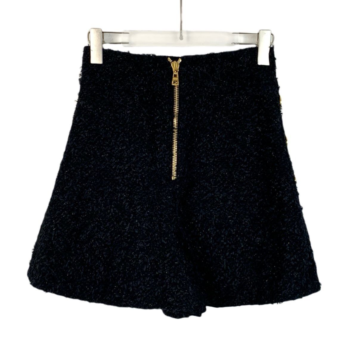 Balmain Balmain Black Textured Knit Shorts With Gold Button Detail & Size 34" / US 12 / IT 48 - 8 Thumbnail