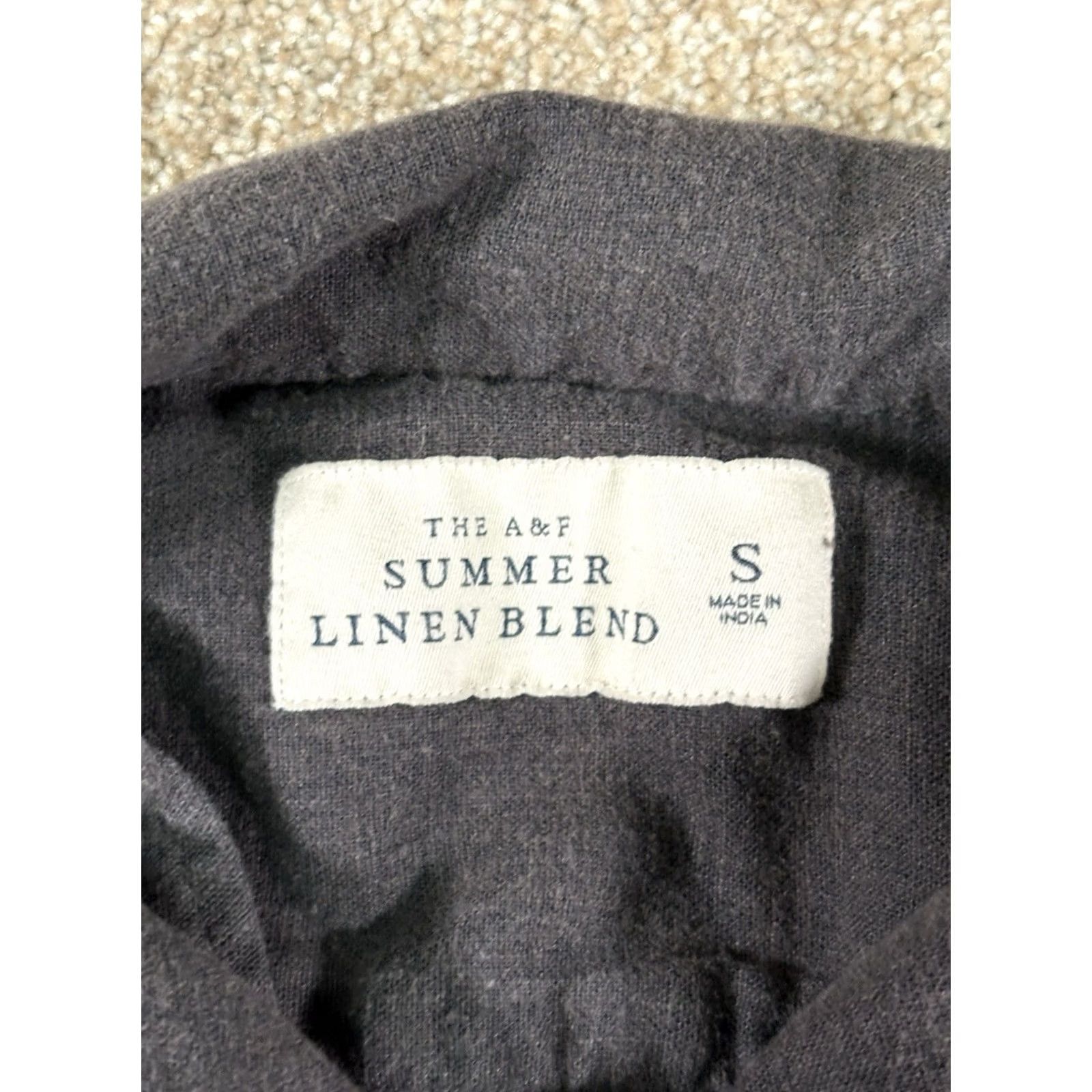 Abercrombie & Fitch Abercrombie & Fitch Shirt Black Linen Blend Poker Chips Dice Casino Embroidery Men’s S Size US S / EU 44-46 / 1 - 5 Thumbnail