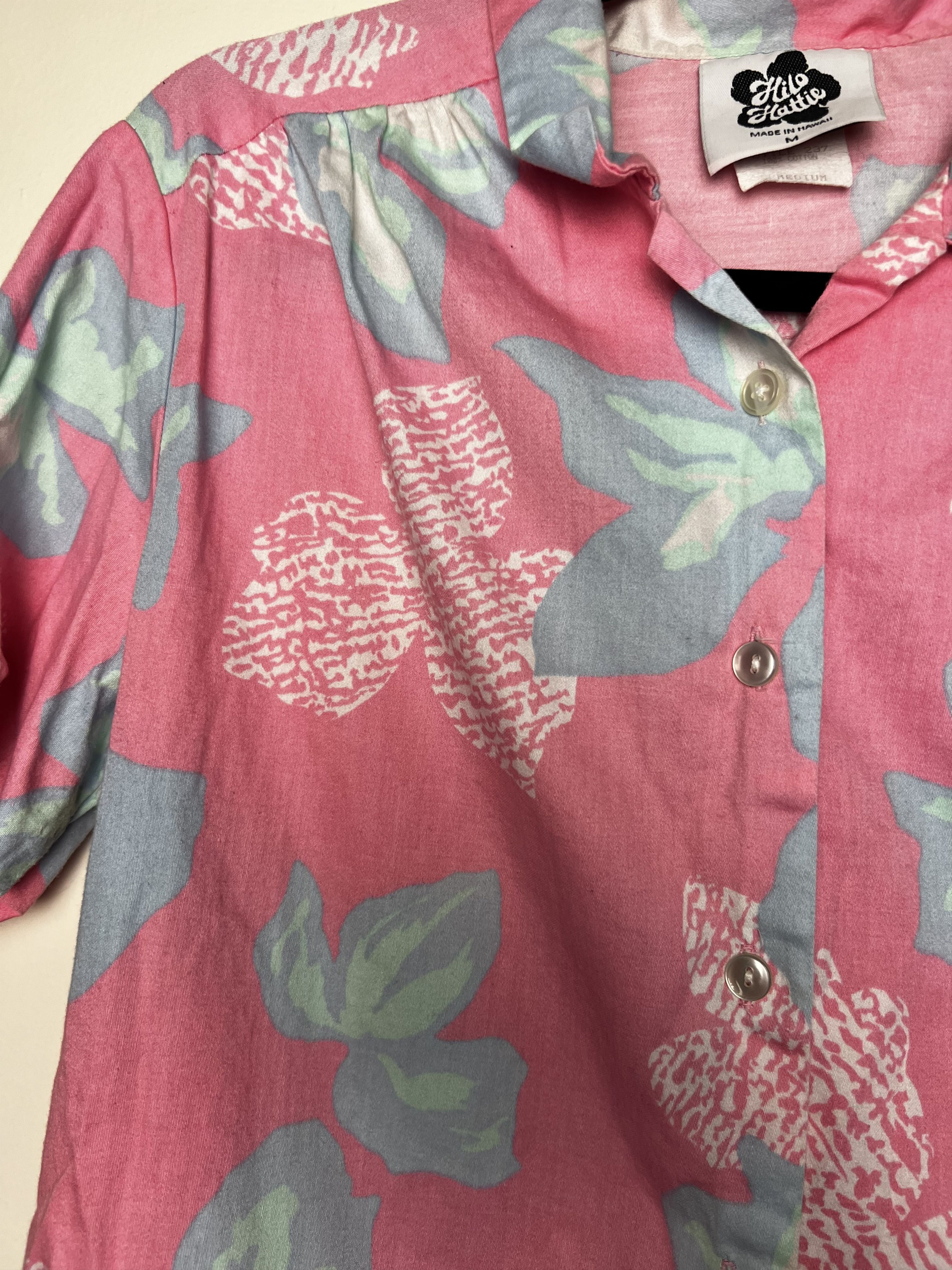 Vintage Vintage 1990's Hilo Hattie Pink Floral Aloha Hawaiian Shirt Size M / US 6-8 / IT 42-44 - 5 Thumbnail