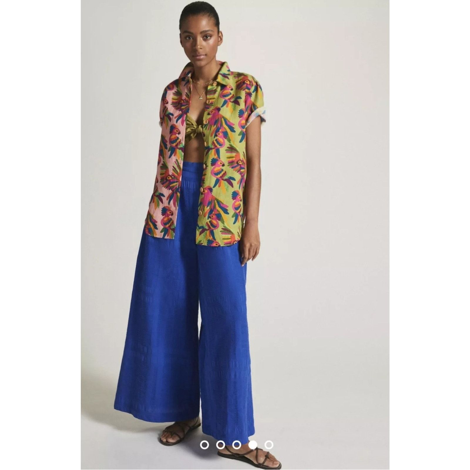 Farm Rio Farm Rio Anthropologie Printed Surf Shirt Size Medium Size M / US 6-8 / IT 42-44 - 1 Thumbnail