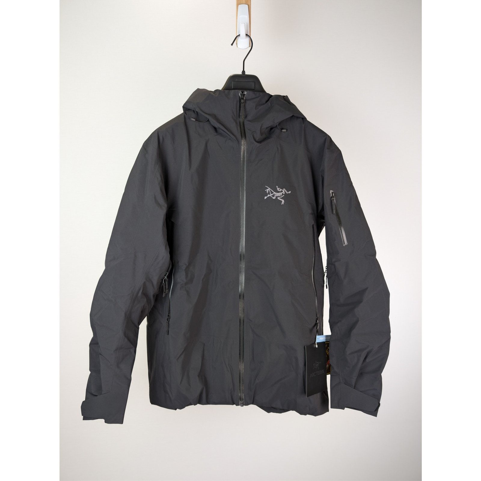 Arc'teryx o1rshd1 Sabre Insulated Jacket in Black Size US L / EU 52-54 / 3 - 1 Thumbnail