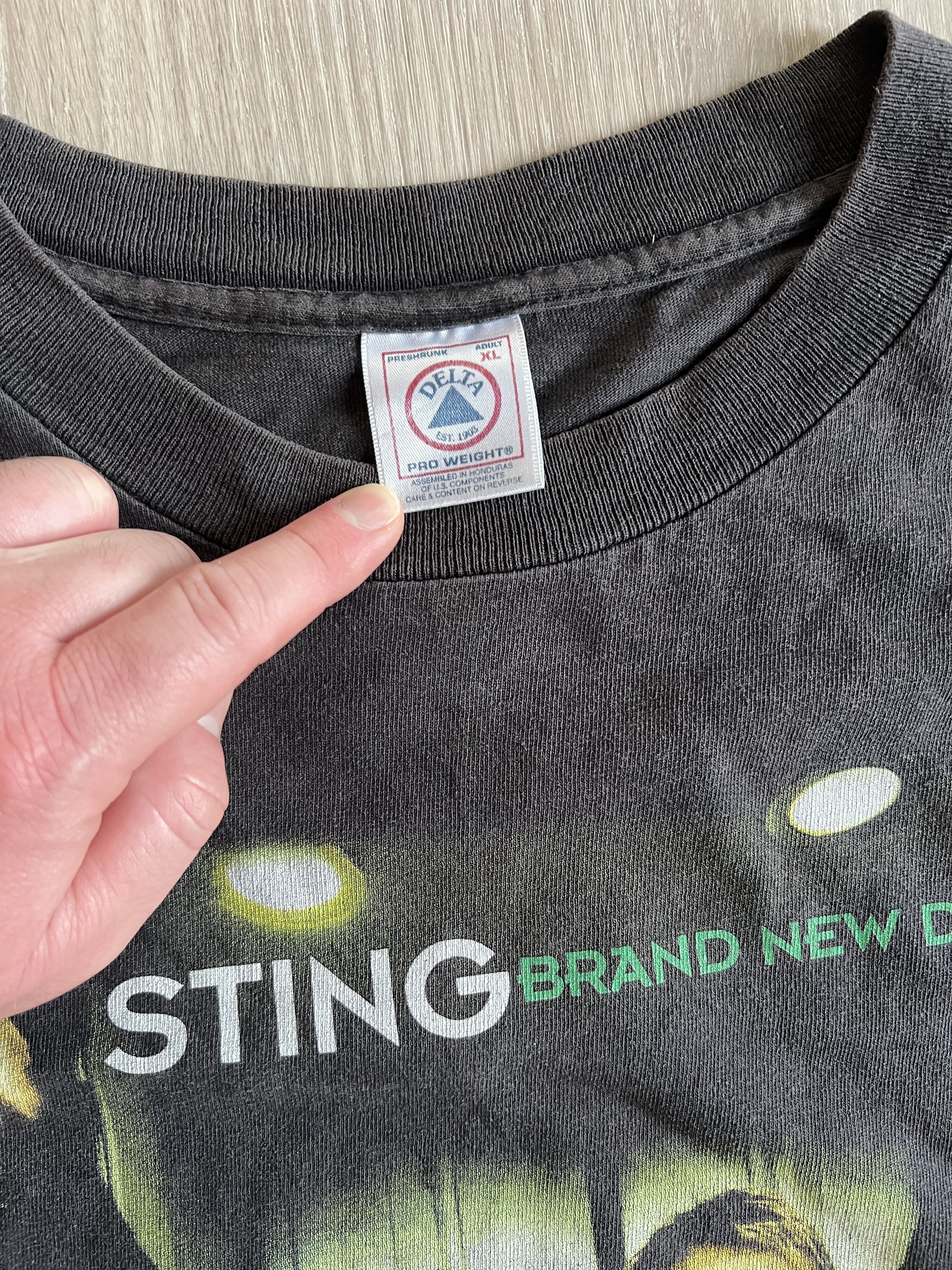 Vintage Sting 2000 Brand New Day Tour Tee Size US XL / EU 56 / 4 - 6 Thumbnail