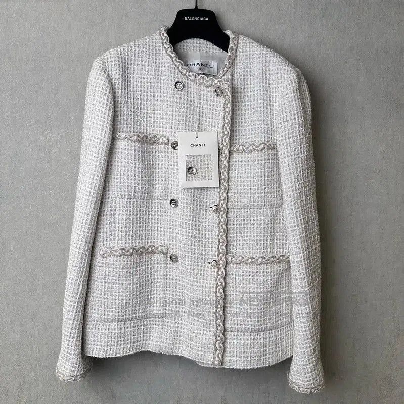 Chanel Chanel White Cotton Long Sleeve Cardigan . Size XL / US 12-14 / IT 48-50 - 1 Thumbnail
