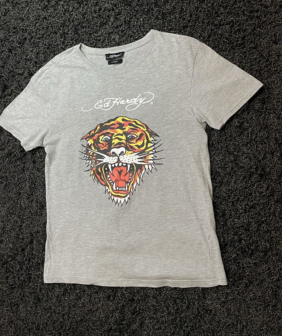 Ed Hardy VINTAGE ED HARDY TIGER LOGO Y2K T-SHIRT TOP Japan Style Size US L / EU 52-54 / 3 - 8 Thumbnail
