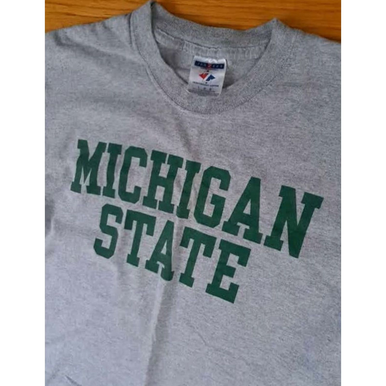 Jerzees VINTAGE Michigan State Spartans Long Sleeve T-Shirt L Jerzees Gray Unisex Adults Basketball Shirt Men Women Size US L / EU 52-54 / 3 - 2 Thumbnail