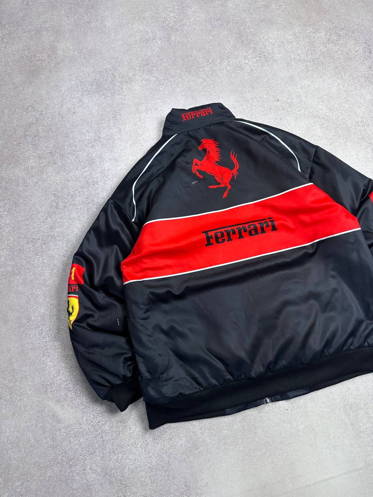 Marlboro Vintage Ferarri F-1 Racing Scuderia Y2K Jacket M Size US M / EU 48-50 / 2 - 9 Thumbnail