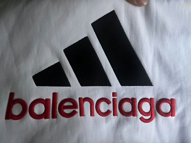 Balenciaga Balenciaga Joint sweater Size US M / EU 48-50 / 2 - 3 Thumbnail