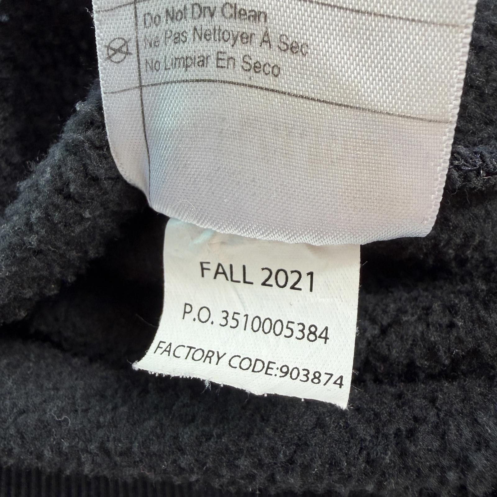 Carhartt Carhartt Black Hoodie Relaxed Sweatshirt Youth Large 12-14 Size US L / EU 52-54 / 3 - 6 Thumbnail