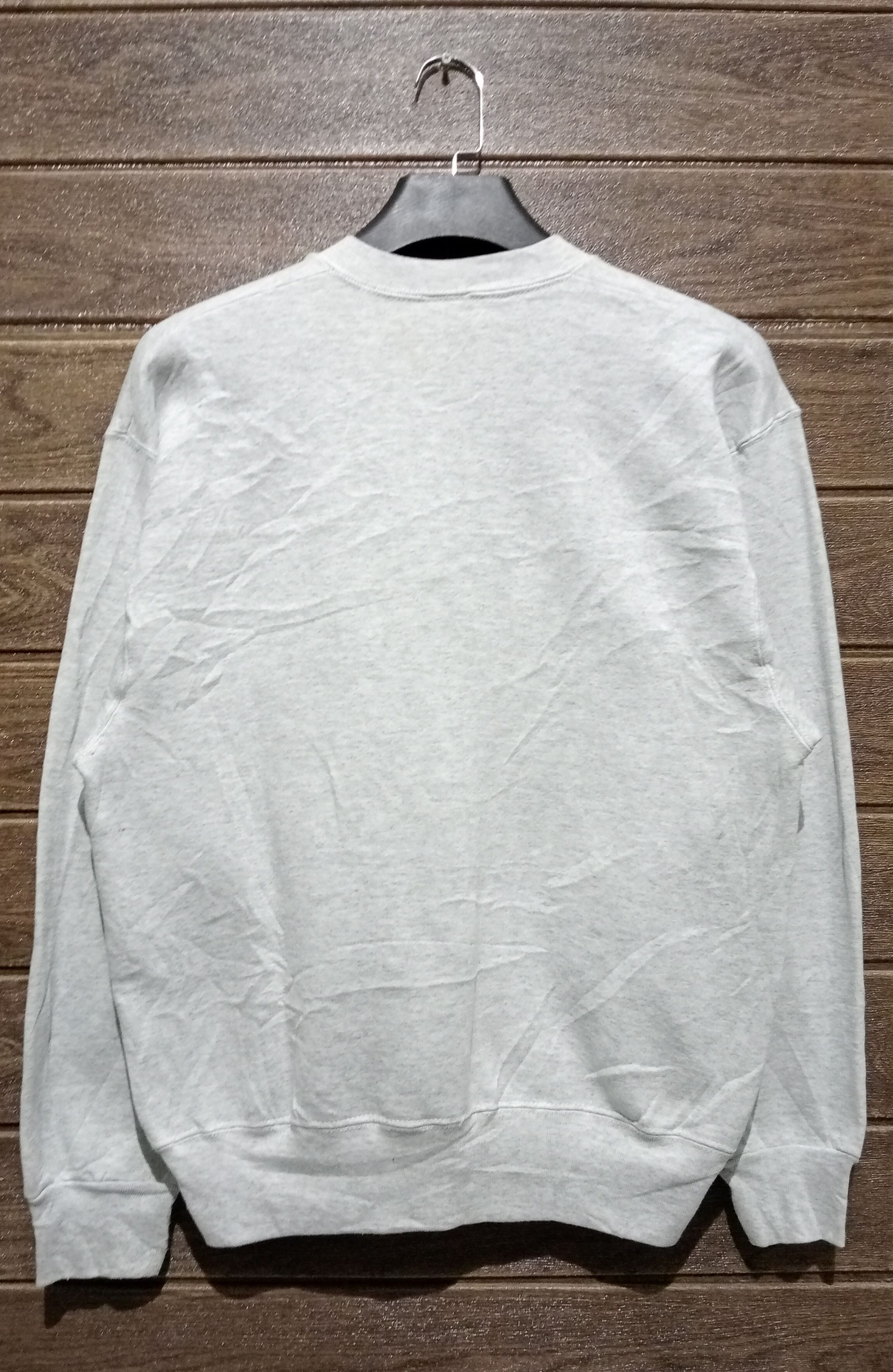 Warner Bros Vintage '90s Hanna-Barbera FOTL Crewneck Sweatshirt Size US M / EU 48-50 / 2 - 5 Thumbnail