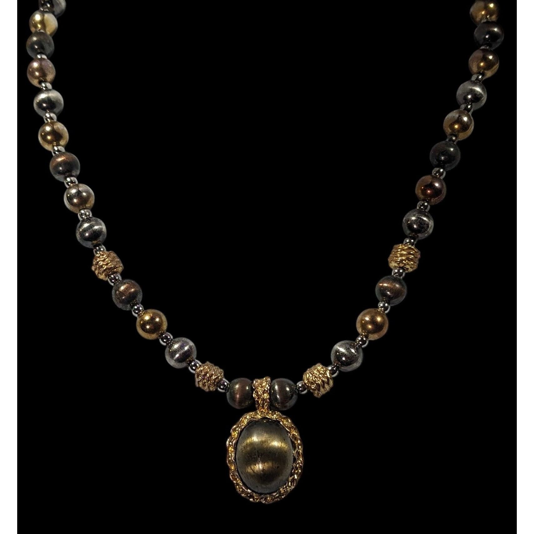 Other Vintage Gold And Silver Beaded Pendant Necklace Size ONE SIZE - 3 Thumbnail