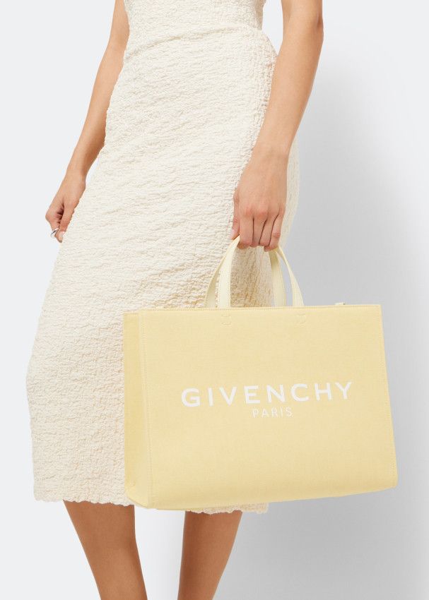 Givenchy o1srvl11e0724 Size: OS / Medium Shopping Tote Bag Size ONE SIZE - 2 Thumbnail