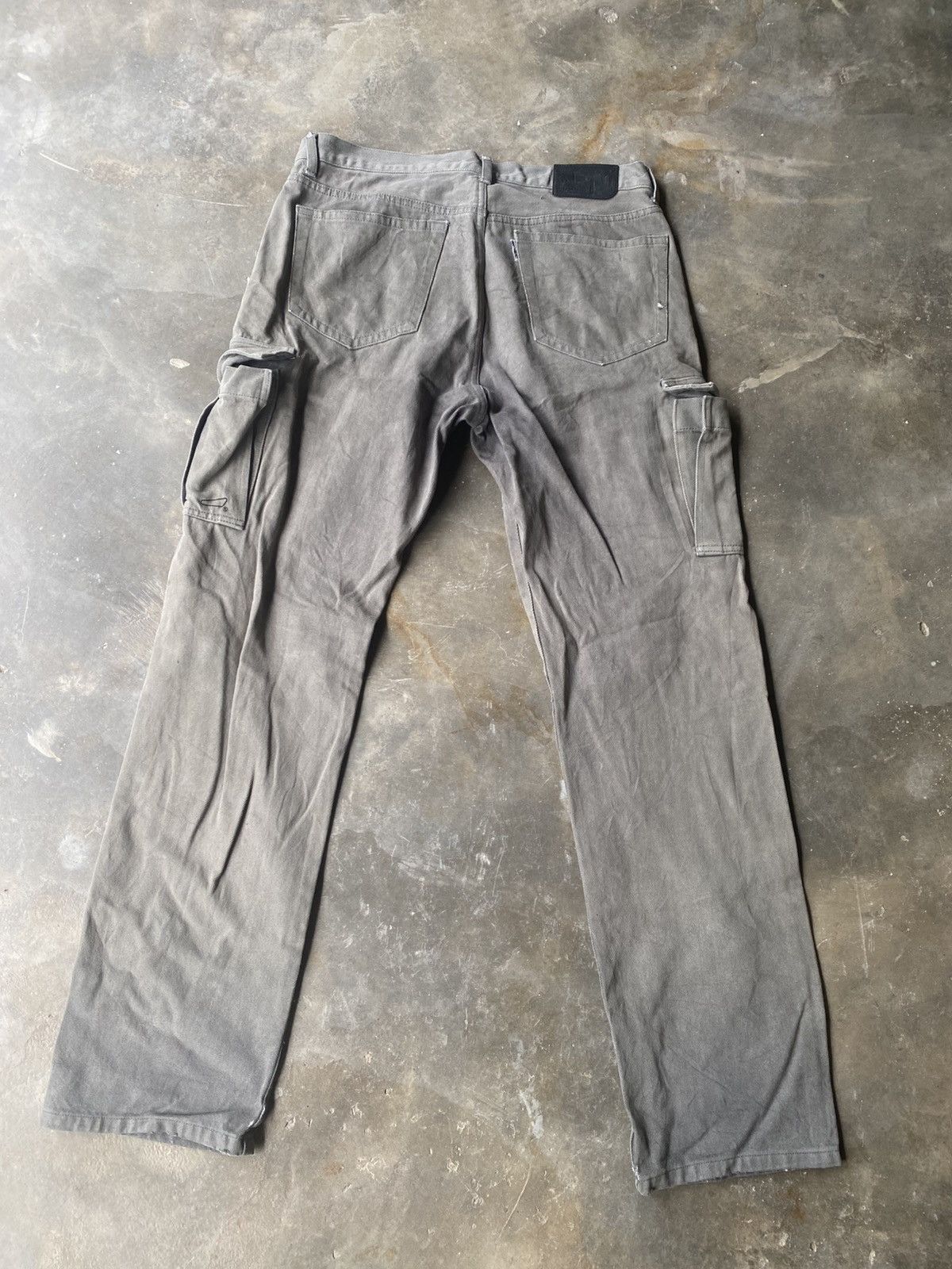 If Six Was Nine × Japanese Brand Mackdaddy Cargo Scovil Button Distressed Denim Size US 34 / EU 50 - 4 Thumbnail