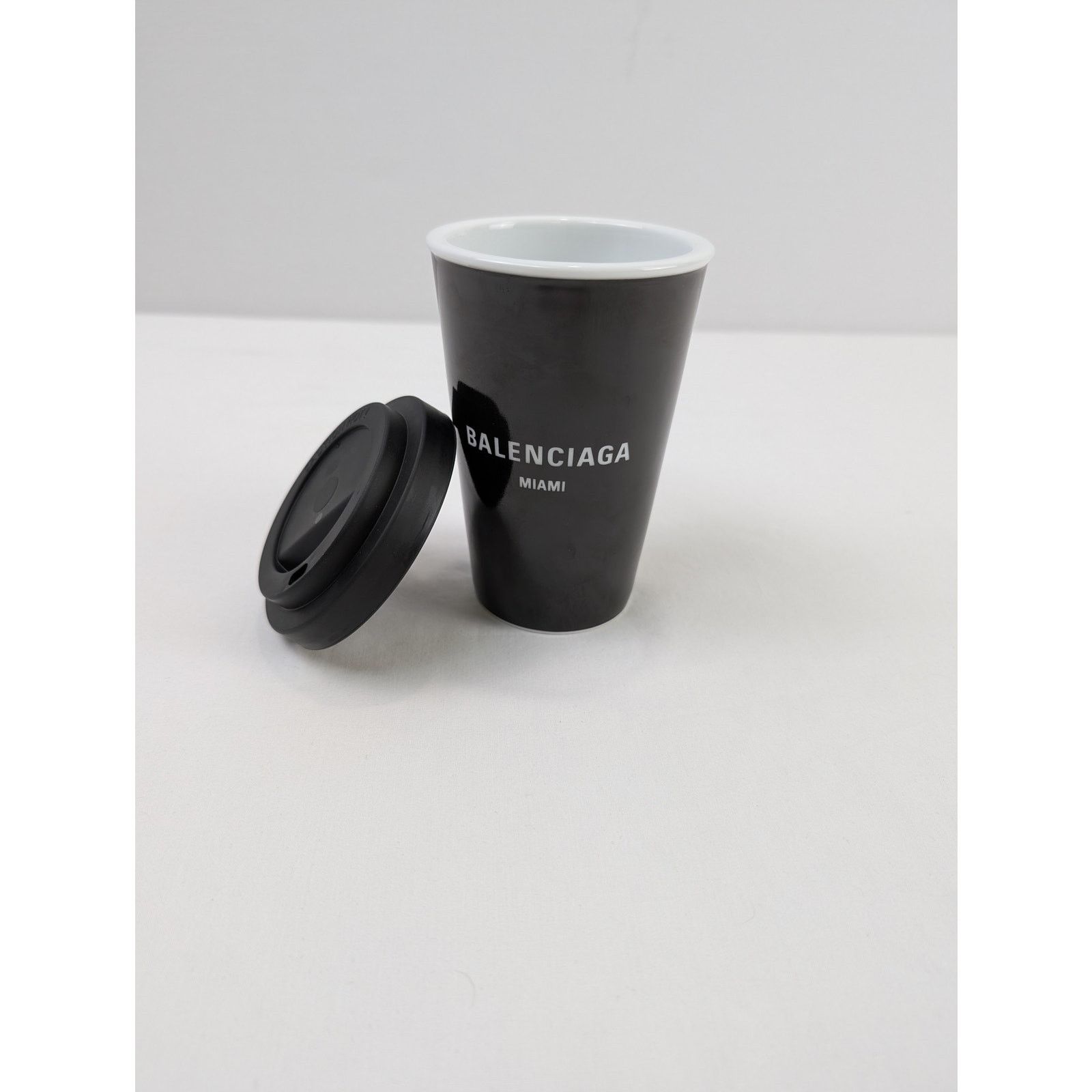 Balenciaga o1rshd1 Q:4/ Size: OS / Miami Porcelain Coffee Cup Mug Black Size ONE SIZE - 6 Thumbnail