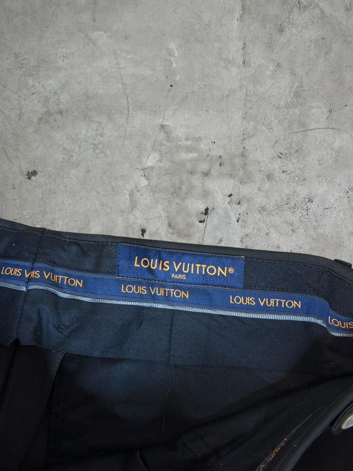 Louis Vuitton Louis Vuitton Wool Flared Pants Size US 32 / EU 48 - 9 Thumbnail