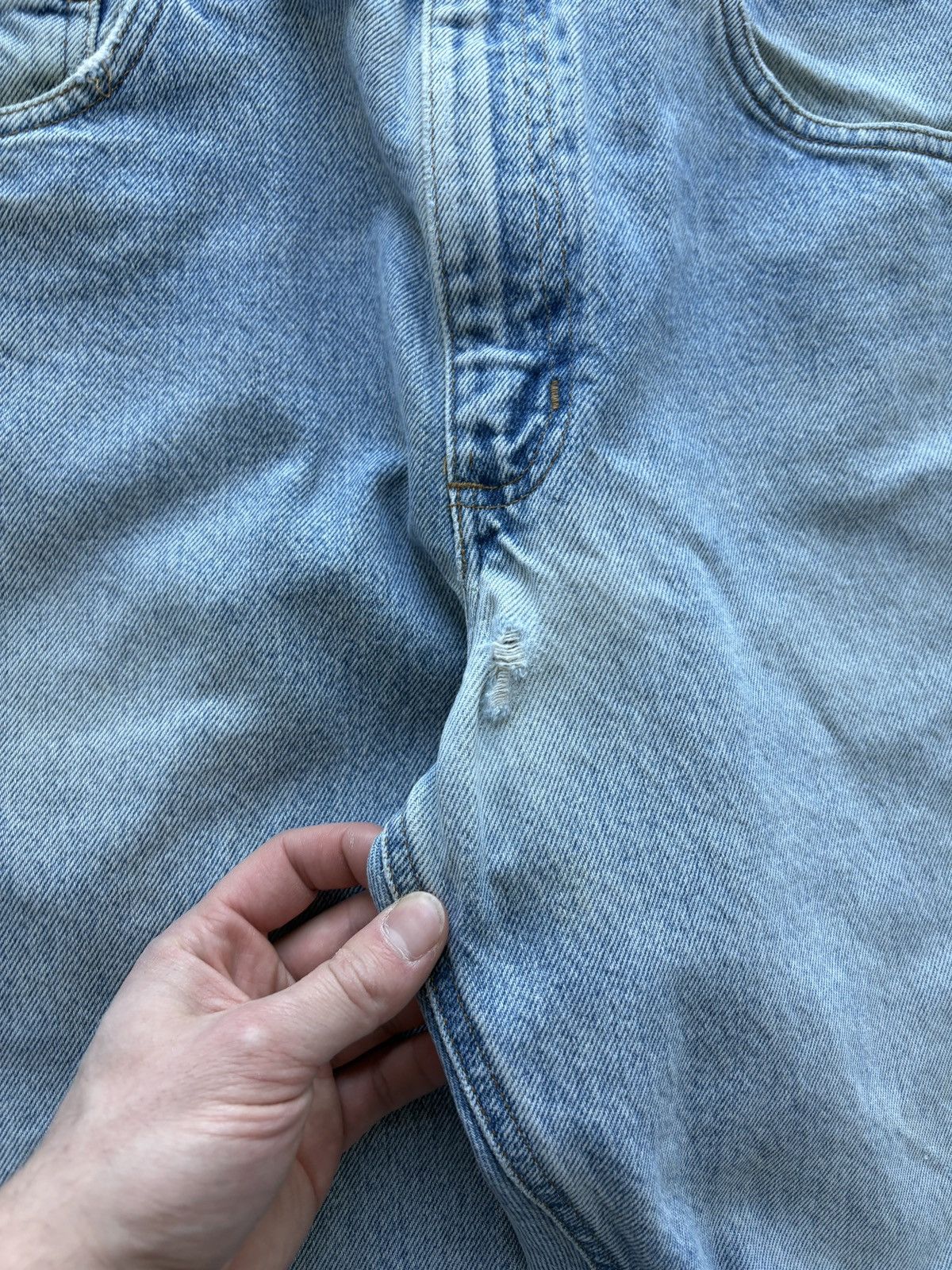 Carhartt Vintage Y2K Carhartt Denim Jeans 35x30 Light Wash Distressed Size US 35 - 7 Thumbnail