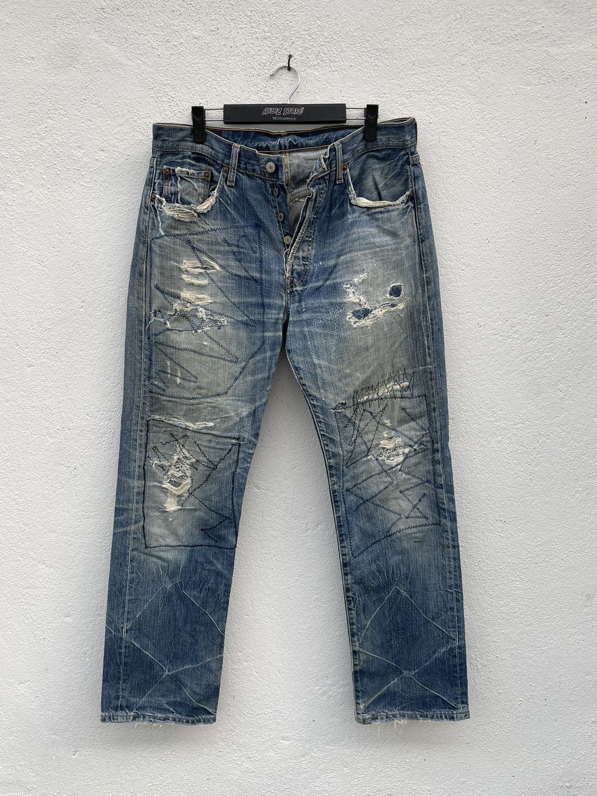 Levi's × Levi's Vintage Clothing Vintage Levi’s 501 Distressed Grunge Denim Jeans Size US 34 / EU 50 - 1 Thumbnail