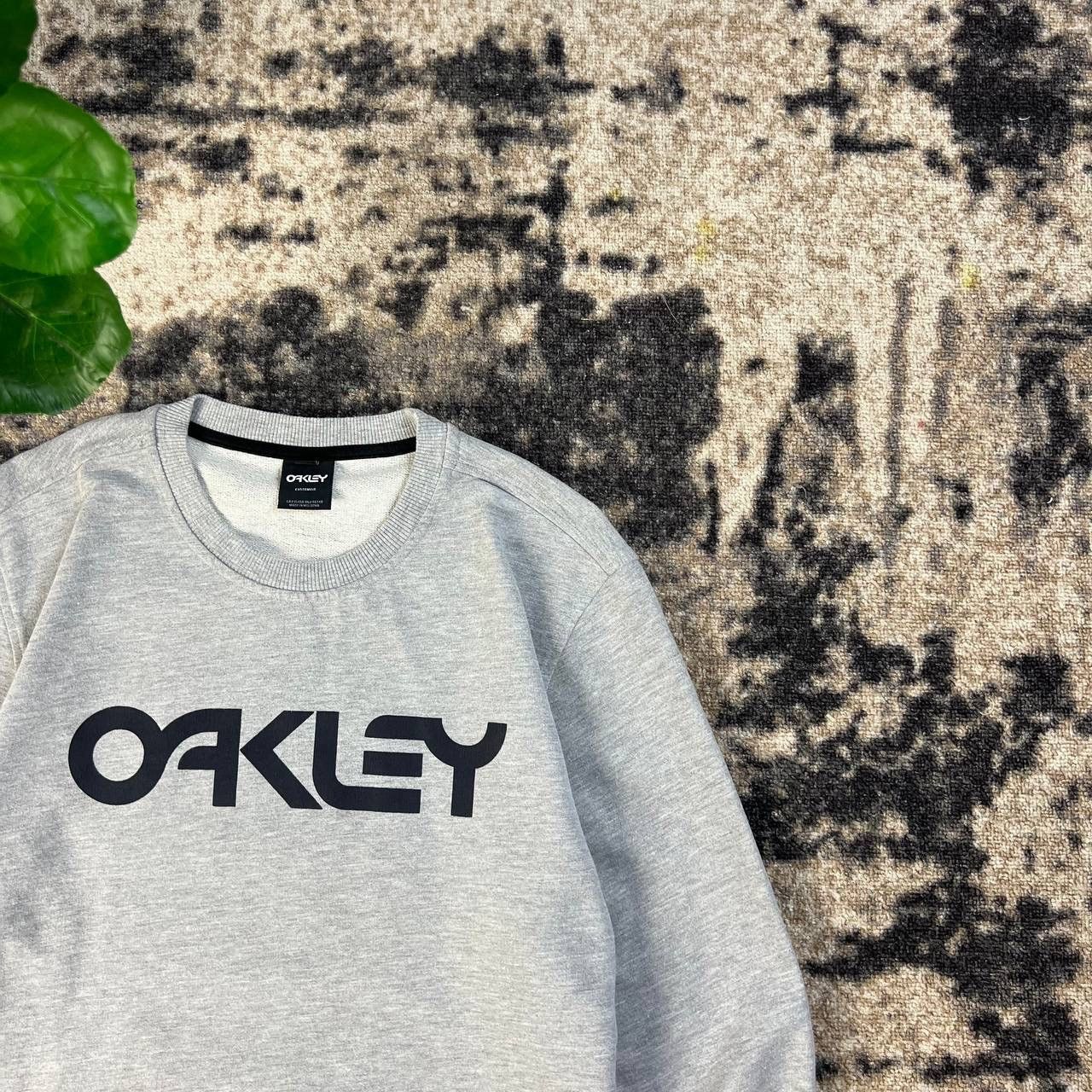 Oakley Oakley Vintage Big Logo Sweatshirt Streetwear Y2K Style Size US XXL / EU 58 / 5 - 2 Thumbnail