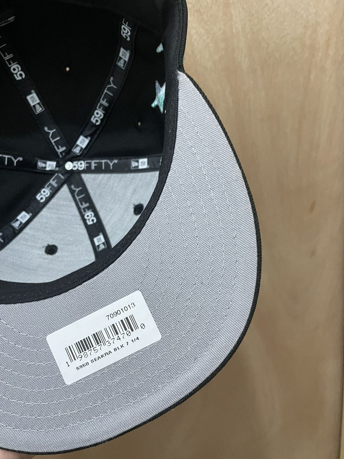 New Era Topperz Seattle kraken hook patch size 7 1/4 new era Size ONE SIZE - 6 Thumbnail
