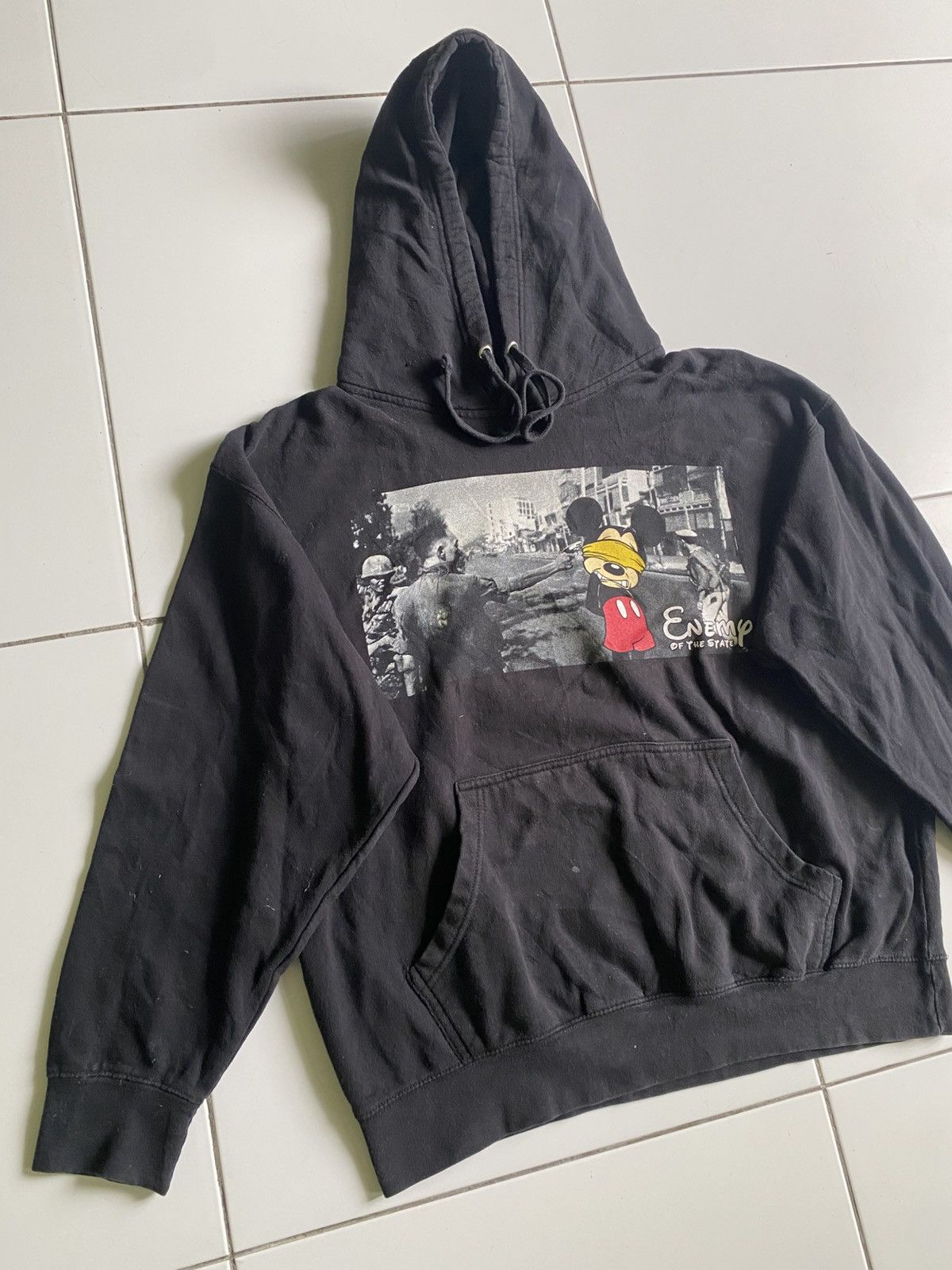 Other Vintage Enemy of the state Mickey Mouse Black Size US XL / EU 56 / 4 - 2 Thumbnail