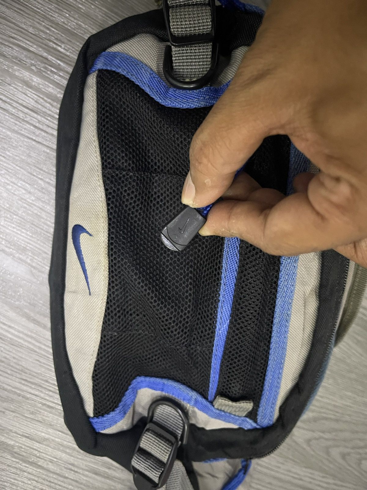Nike Vintage Nike Fanny Bum Bag Size ONE SIZE - 12 Thumbnail