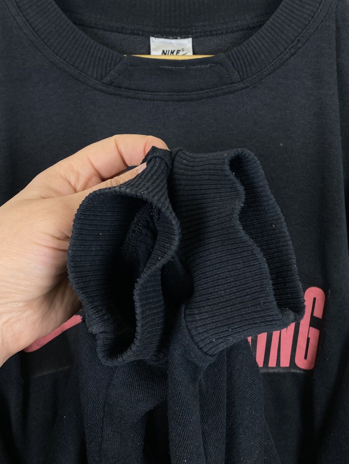 Nike Vintage Rare Nike Cross Training Sweatshirt Embroidered Logo Size US XL / EU 56 / 4 - 7 Thumbnail