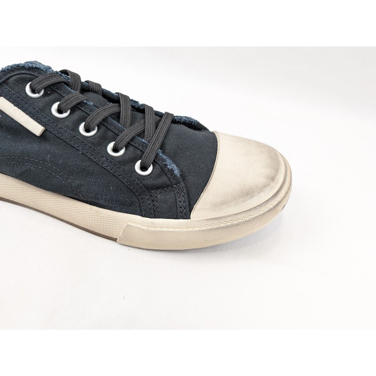 Balenciaga o1rshd1 Paris Low-Top Sneakers in Black/White Size US 10 / EU 43 - 3 Thumbnail