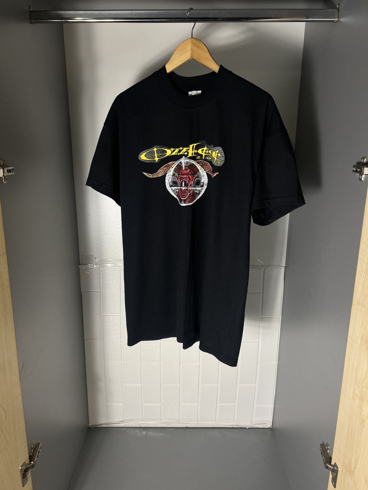 Band Tees VINTAGE OZZFEST WORLD TOUR ROCK T-SHIRT RETRO METAL Y2K 90s Size US XL / EU 56 / 4 - 2 Thumbnail
