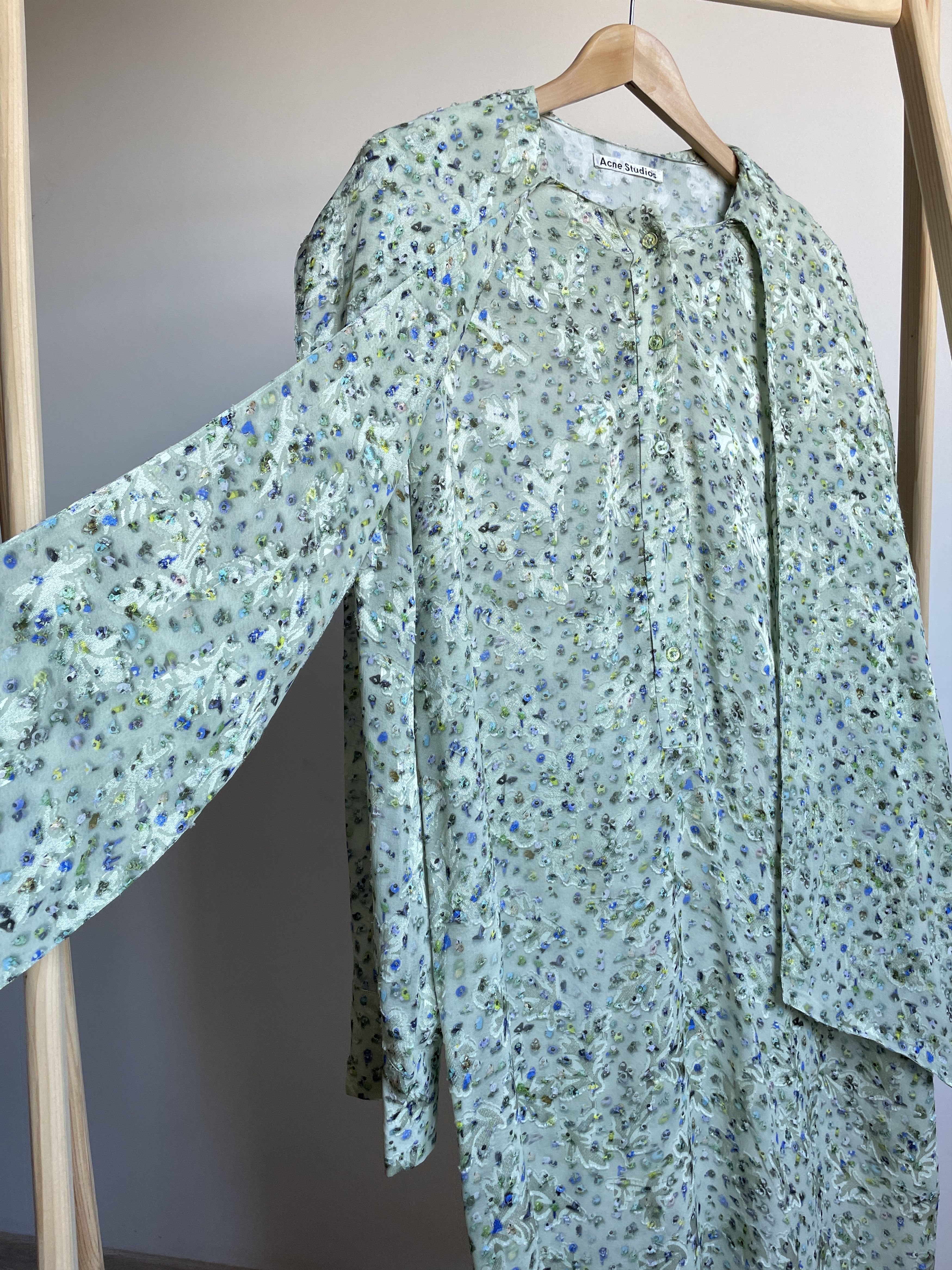Acne Studios Acne Studios Crowd-Print Floral Scarf Neck VIscose Dress Size XS / US 0-2 / IT 36-38 - 8 Thumbnail