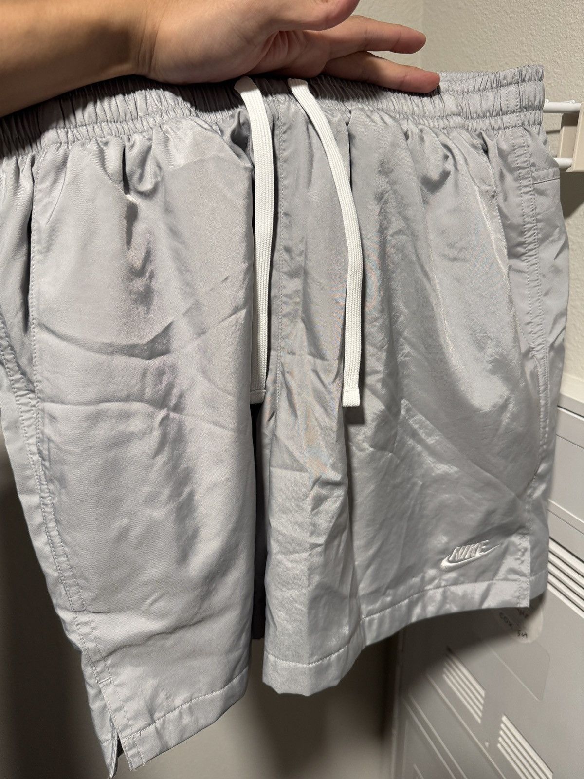 Nike Nike shorts size Medium essentials woven lined flow Size US 33 - 1 Thumbnail