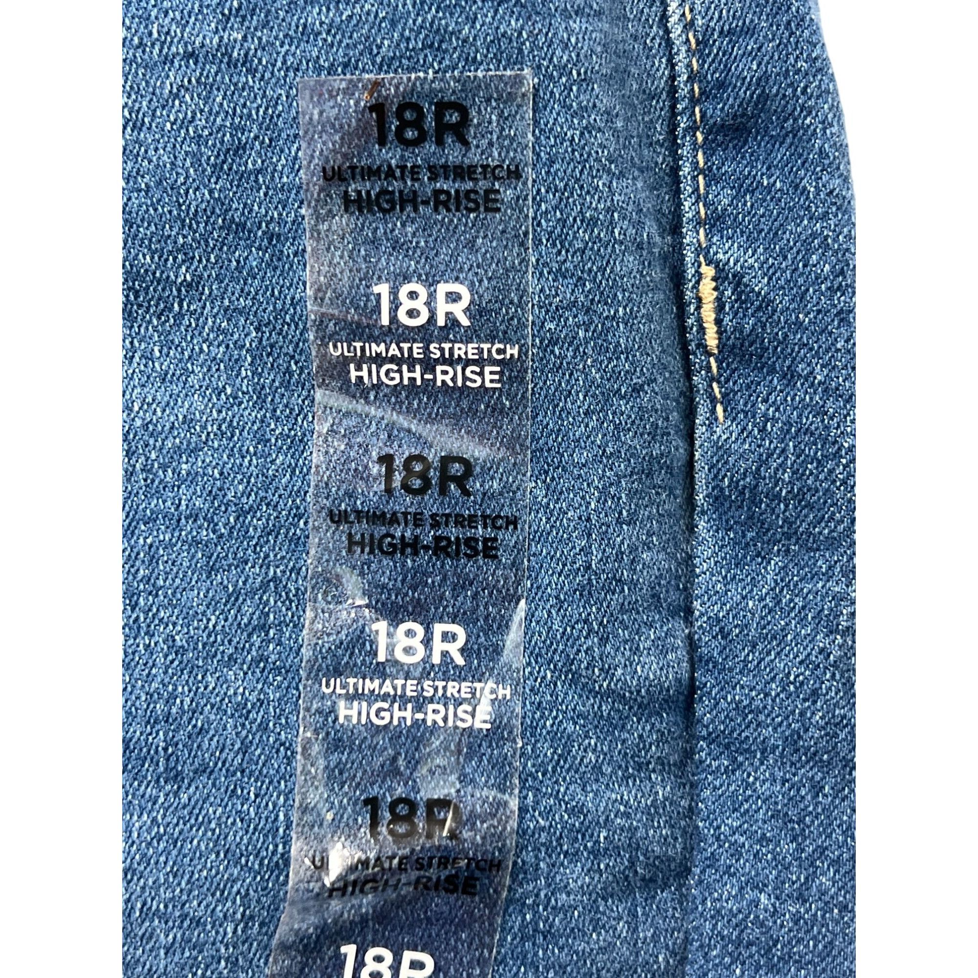 Other Rue + - Women's Ultimate Stretch High-Rise Skinny Jeans Dist Size 40" / US 18 - 13 Thumbnail