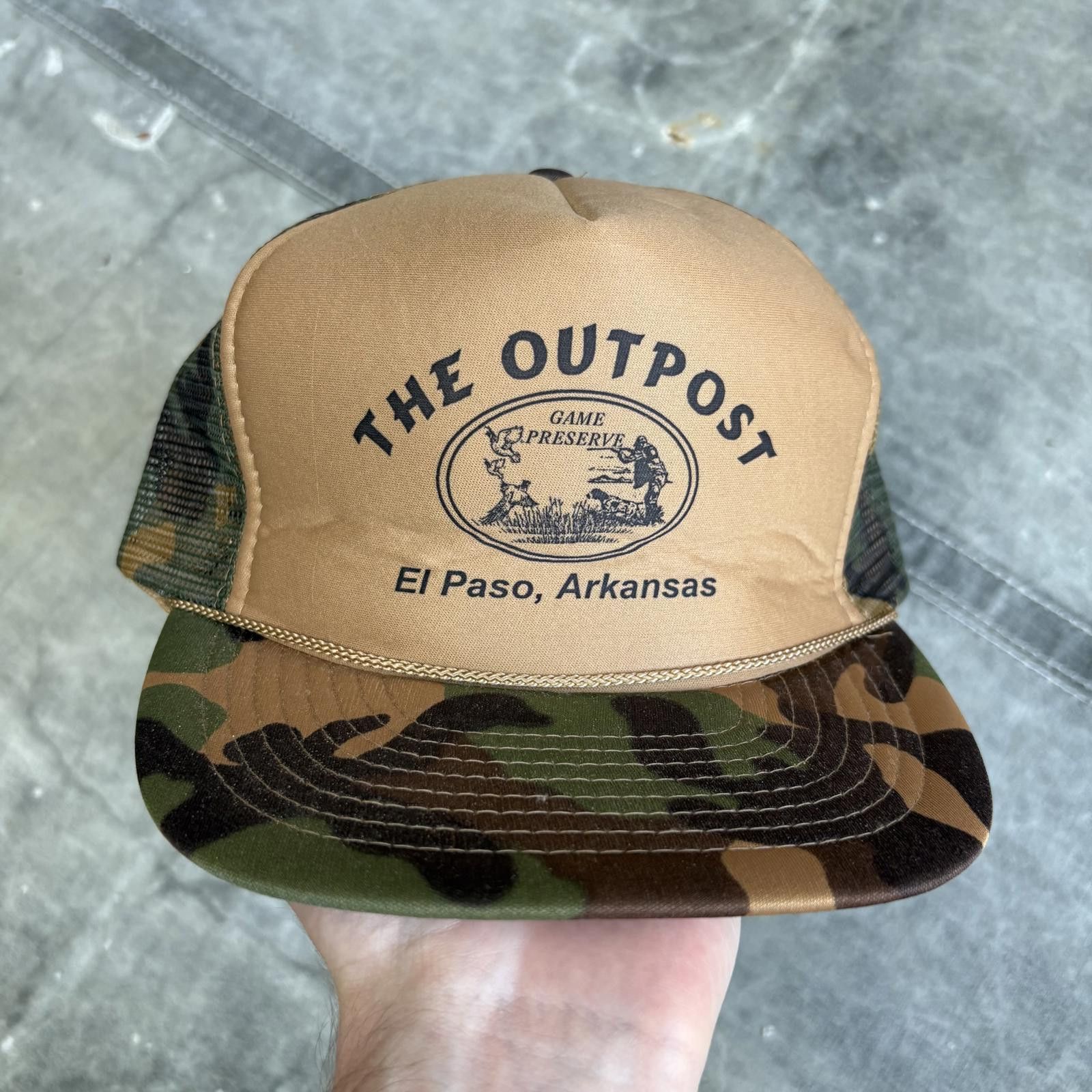 Vintage Vintage 80s Outpost Hunt Preserve Arkansas Camo Trucker Hat Size ONE SIZE - 1 Thumbnail