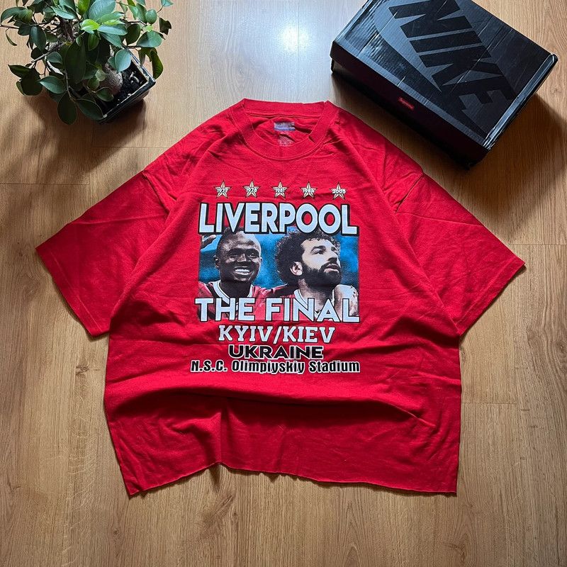 Vintage Vintage Liverpool sports jersey y2k Size US XL / EU 56 / 4 - 1 Thumbnail