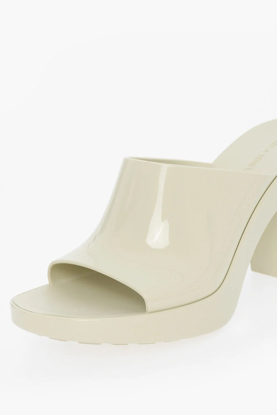 Bottega Veneta og1mm0426 Rubber Sandals in White Size US 8 / IT 38 - 4 Thumbnail