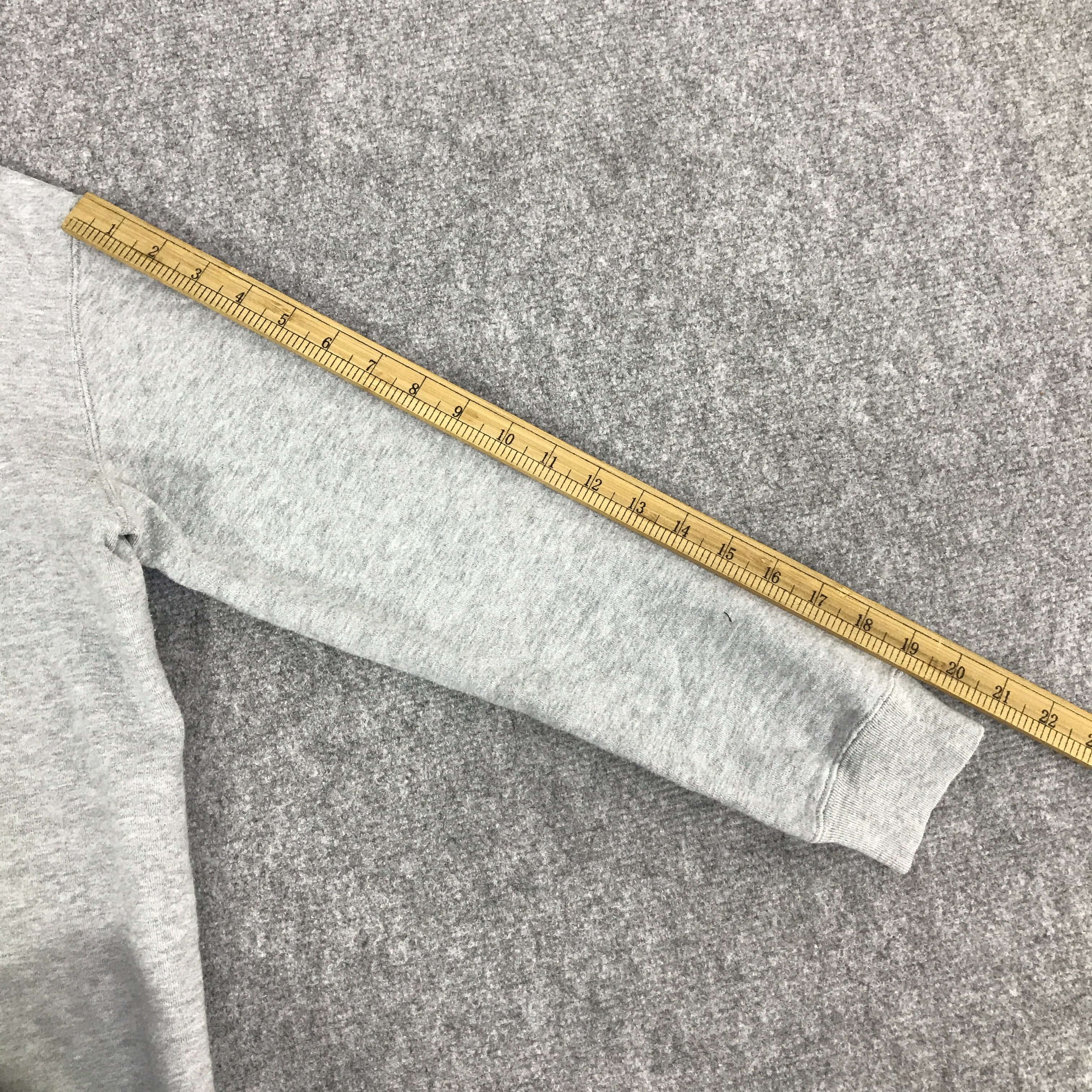 Ne-Net NE-NET ISSEY MIYAKE CAMERA DESIGN SWEATSHIRT Size US M / EU 48-50 / 2 - 6 Thumbnail