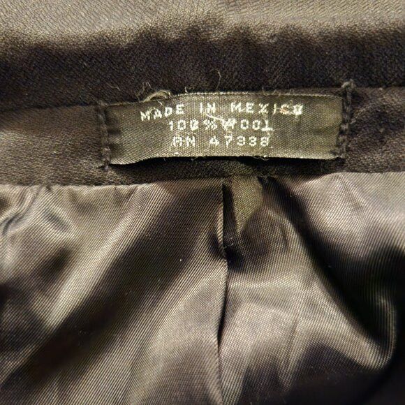 Jones New York Jones New York men's 100%wool sport coat jacket blazer 42R Size 42R - 5 Thumbnail