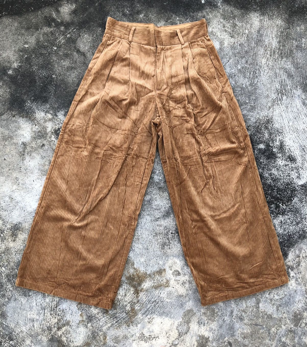 GU × Japanese Brand × Yohji Yamamoto GU CORDUROY WIDE PANTS JAPANESE STYLE Size 28" / US 6 / IT 42 - 1 Thumbnail