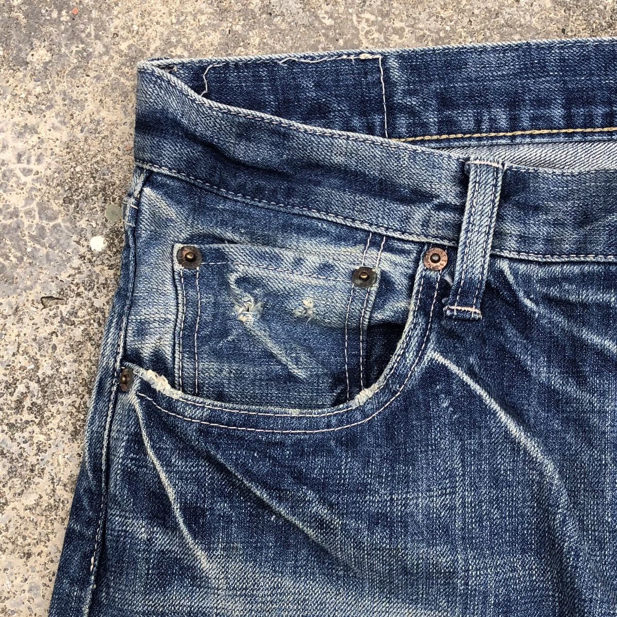 Spellbound Vintage SPELLBOUND Japan Domingo Co. Distressed Denim Pant Size US 34 / EU 50 - 3 Thumbnail