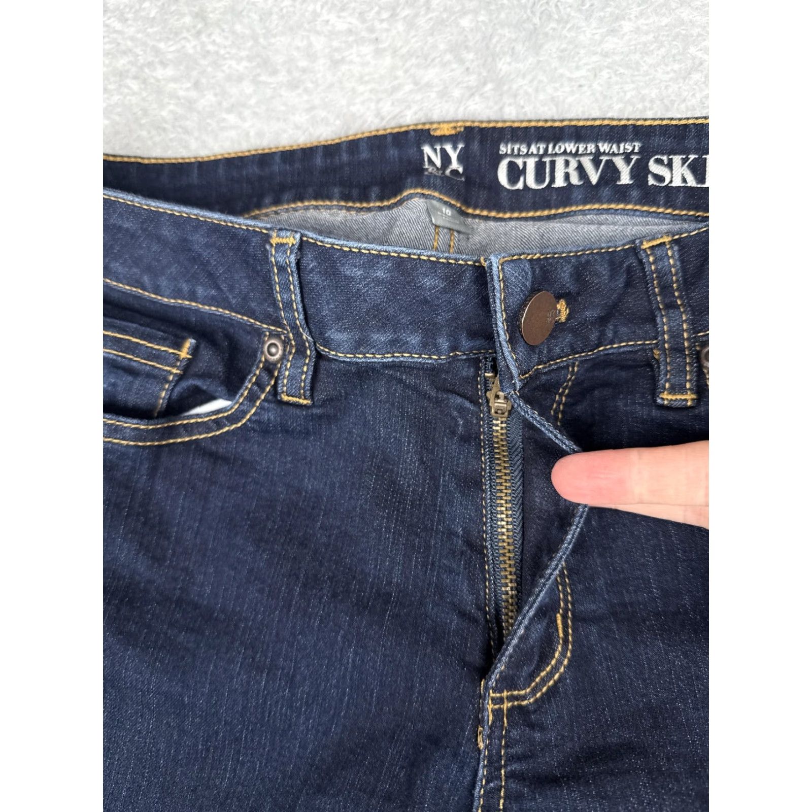 Vintage New York & Company Jeans Womens 10 Blue Curvy Skinny Crop Cuffed Stretch Denim Size 32" / US 10 / IT 46 - 5 Thumbnail