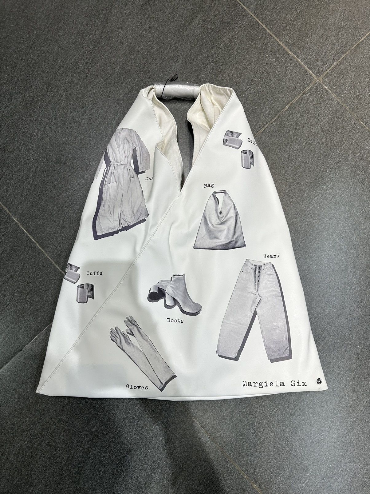 MM6 MM6 Maison Margiela Japanese Leather Graphic Print Tote Bag Size ONE SIZE - 1 Thumbnail
