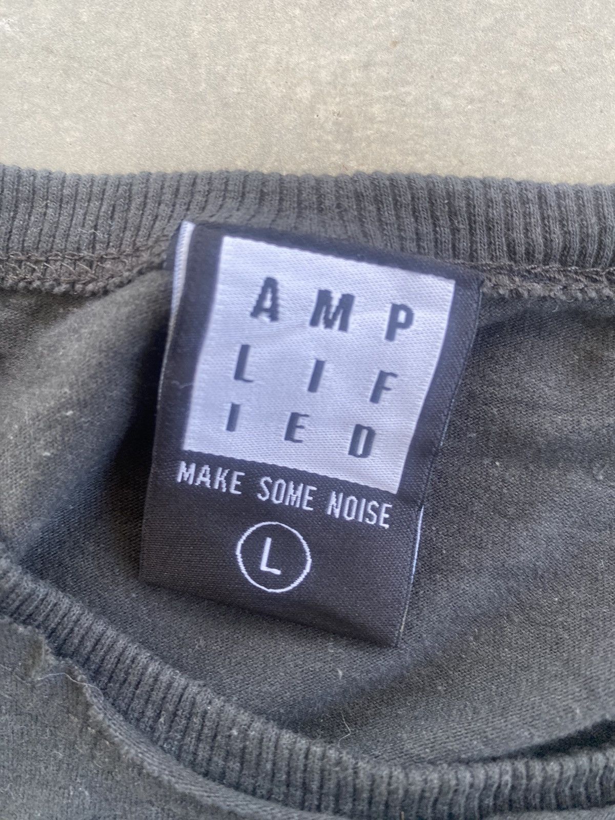 Amplified × Band Tees QUEENS OF THE STONE AGE BAND TEE Size US L / EU 52-54 / 3 - 3 Thumbnail