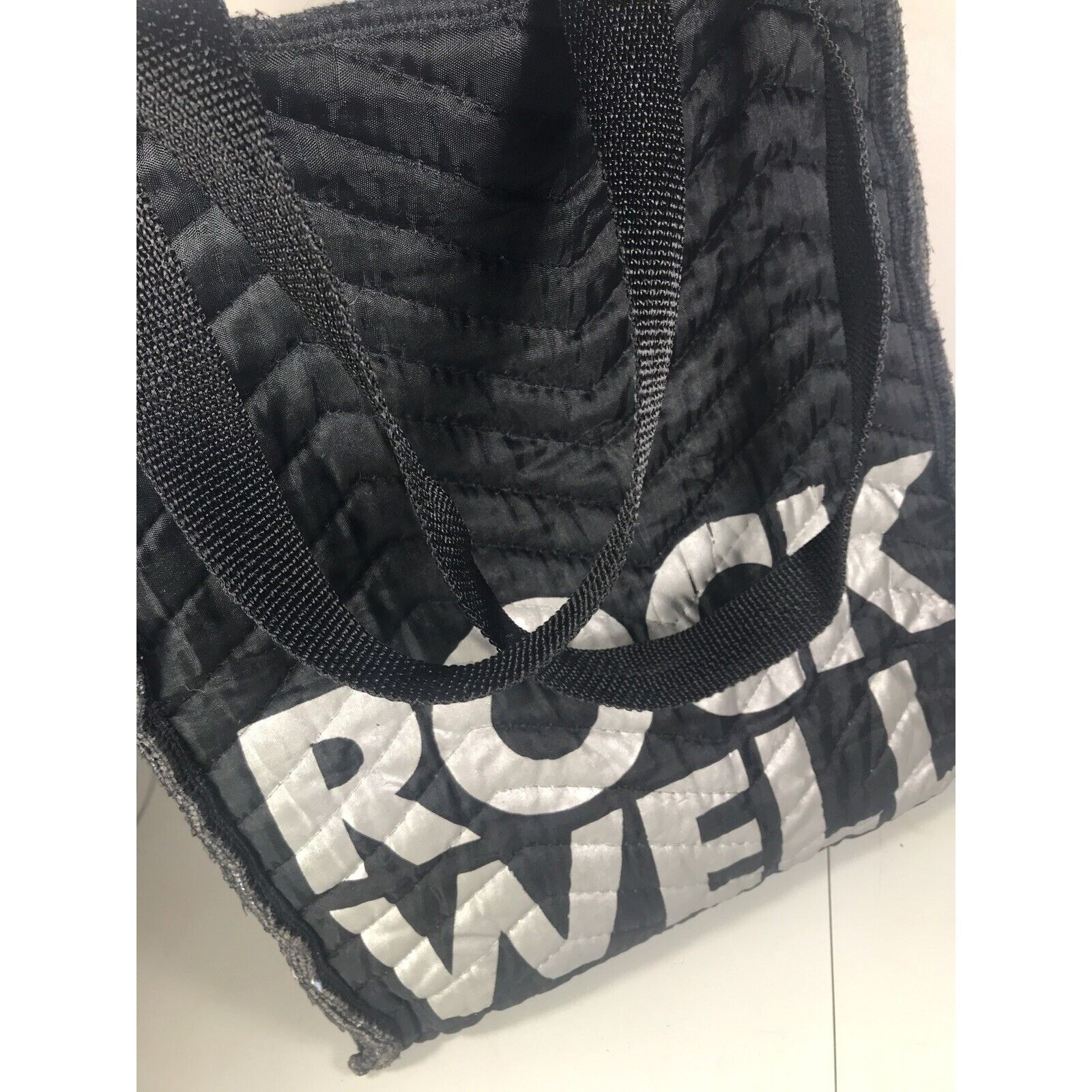Other Heavy Quilted Reversible Rough-Cut Rock Well Black and Silve Size ONE SIZE - 7 Thumbnail