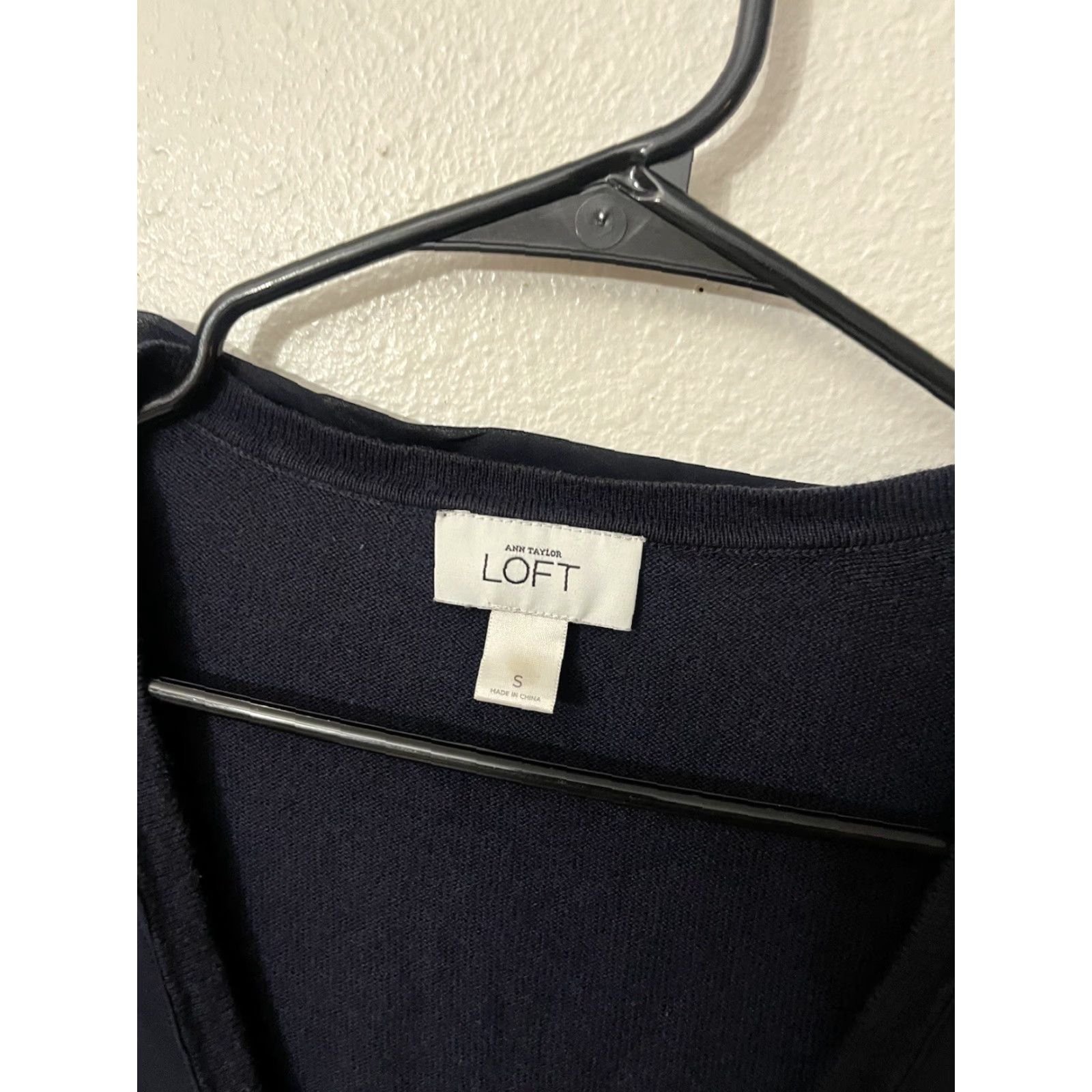 Loft LOFT Women's Cardigan Sweater Small Navy Blue Long Sleeve Good Condition Size S / US 4 / IT 40 - 2 Thumbnail