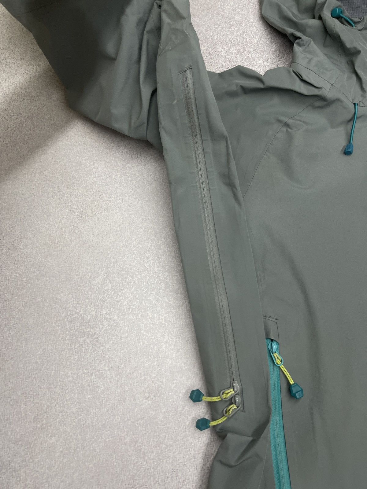 Montane Womens Montane Nylon Jacket Gore Tex Outdoor Gorpcore Size L / US 10 / IT 46 - 13 Thumbnail